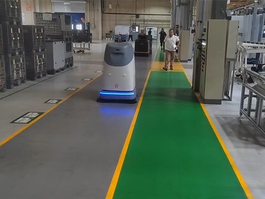 坦力無(wú)人駕駛洗地機(jī)器人：賦能河南酒店，破國(guó)慶保潔難題