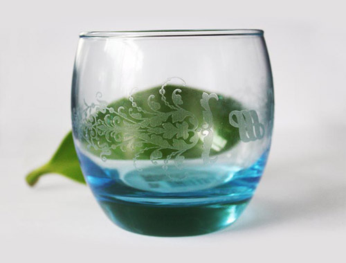 玻璃杯紫外激光打標 玻璃杯紫外激光打標