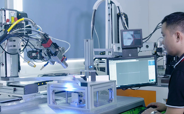 激光焊接機的應用及發展歷程——深圳晨皓激光焊接機生產廠家